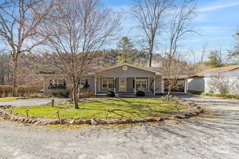 81 Corn Dr, Cedar Mountain, NC 28718