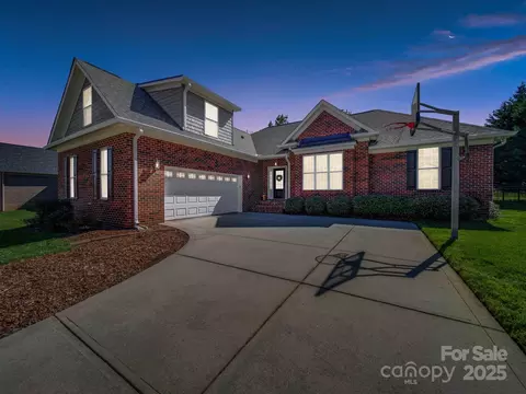 108 Avaclaire Way, Indian Trail, NC 28079