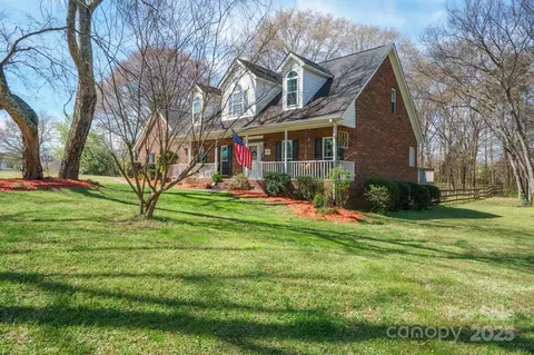Exterior - 4436 Roberta Rd, Concord, NC 28027 photo 1 of 2