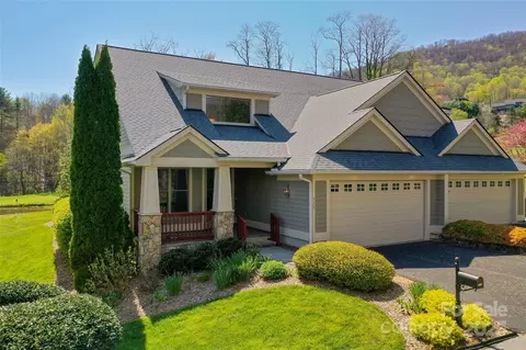 111 Augusta Cir, Waynesville, NC 28786