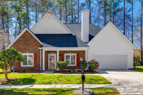 7124 Bevington Woods Ln, Charlotte, NC 28277