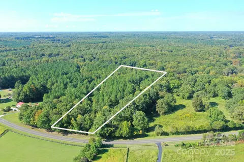 820 Mr Henry Rd, Mocksville, NC 27028