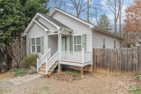 43 Wilmington St, Asheville, NC 28806