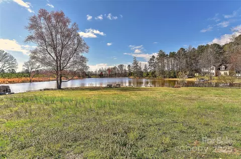 2013 Barkley Cir, Monroe, NC 28112 photo 4
