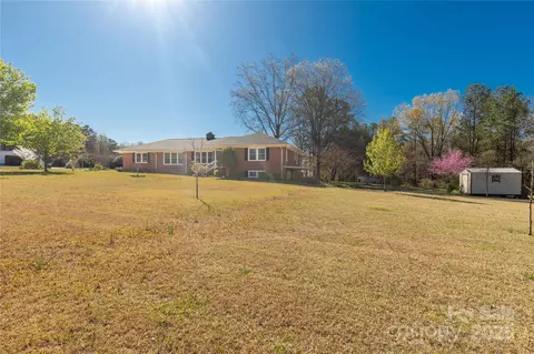 1139 Suttle Rd, Lancaster, SC 29720 photo 3