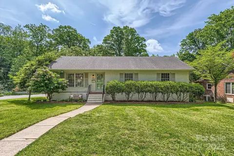 2144 Shadyview Dr, Charlotte, NC 28210
