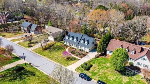 View/Area - 3021 8th Street Ne Ct NE, Hickory, NC 28601 photo 4 of 4