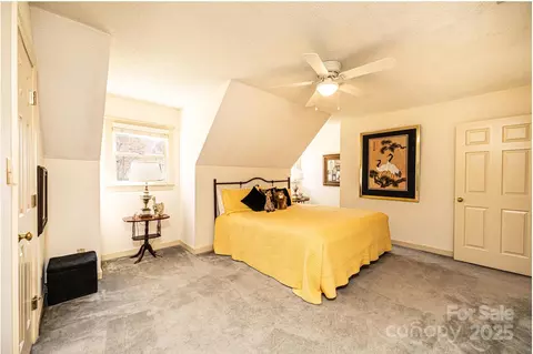 Bedroom - 3021 8th Street Ne Ct NE, Hickory, NC 28601 photo 6 of 9