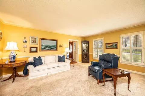 Living - 3021 8th Street Ne Ct NE, Hickory, NC 28601 photo 1 of 2