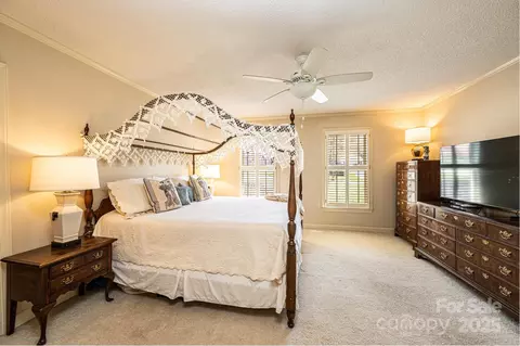 Bedroom - 3021 8th Street Ne Ct NE, Hickory, NC 28601 photo 2 of 9