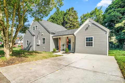 244 N Race St, Statesville, NC 28677