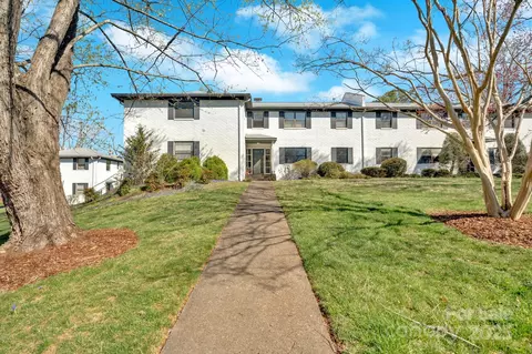 615 Biltmore T2 Ave #T2, Asheville, NC 28803