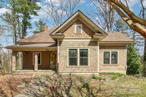 553 E Main St, Brevard, NC 28712