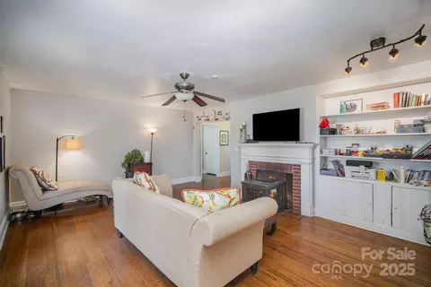 Living - 116 S Westover Dr, Monroe, NC 28112 photo 2 of 3