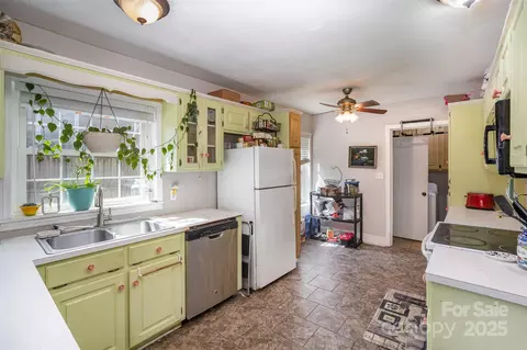 Kitchen - 116 S Westover Dr, Monroe, NC 28112 photo 1 of 2