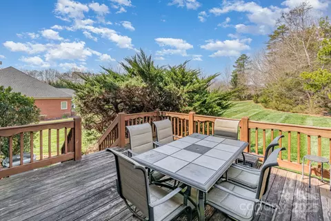 6000 Embassy Ct, Monroe, NC 28110 photo 28