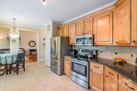 6000 Embassy Ct, Monroe, NC 28110 photo 14