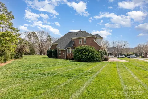6000 Embassy Ct, Monroe, NC 28110 photo 30