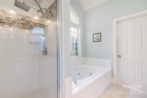 6000 Embassy Ct, Monroe, NC 28110 photo 22