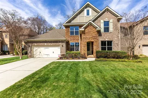 110 Kingsdown Ave, Charlotte, NC 28270