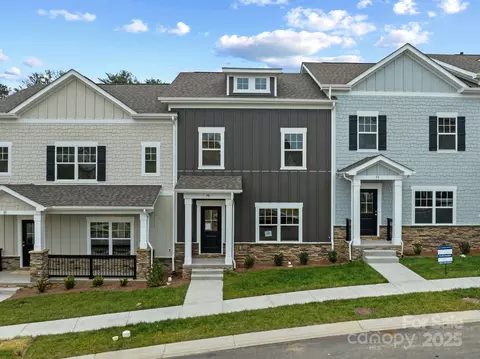 189 Cherry Springs 24-e Ln #24-E, Asheville, NC 28804