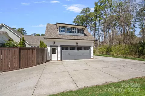 478 Beaty St, Davidson, NC 28036 photo 27