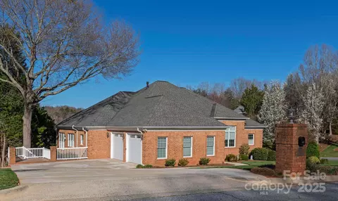 110 49th Avenue Nw Pl NW, Hickory, NC 28601 photo 9