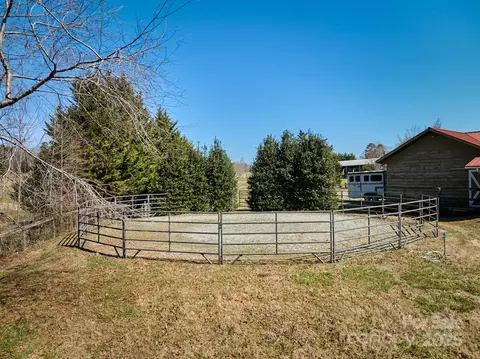 226 John Smith Rd, Columbus, NC 28722 photo 30