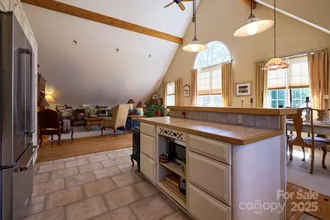 226 John Smith Rd, Columbus, NC 28722 photo 10