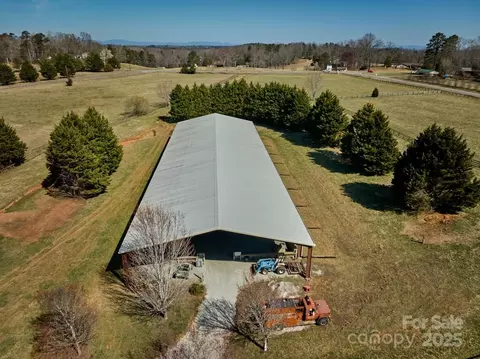 226 John Smith Rd, Columbus, NC 28722 photo 33