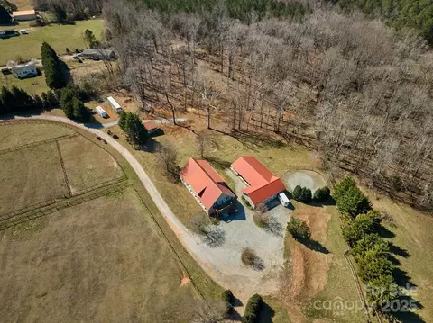 226 John Smith Rd, Columbus, NC 28722 photo 46