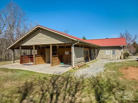 226 John Smith Rd, Columbus, NC 28722 photo 25