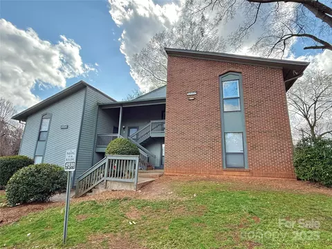 4930 Sardis C Rd #C, Charlotte, NC 28270