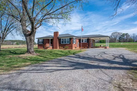 5392 W Nc 27 Hwy, Vale, NC 28168