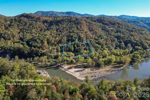 21 River Park 47 Way #47, Marshall, NC 28753