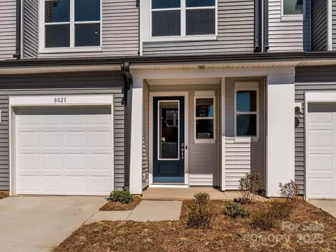 8021 Lerwick Trl, Charlotte, NC 28269