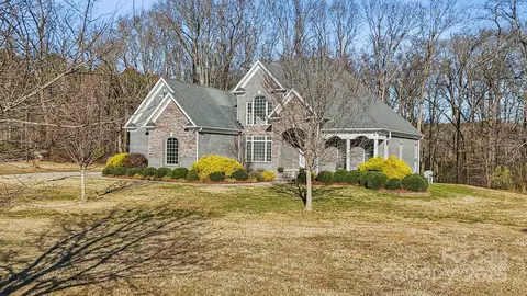 Exterior - 4006 Sincerity Rd, Monroe, NC 28110 photo 6 of 7