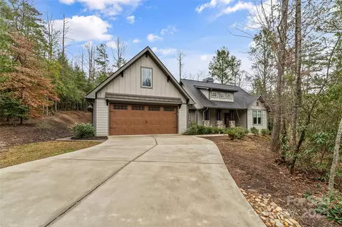30 Springhouse Trl, Brevard, NC 28712