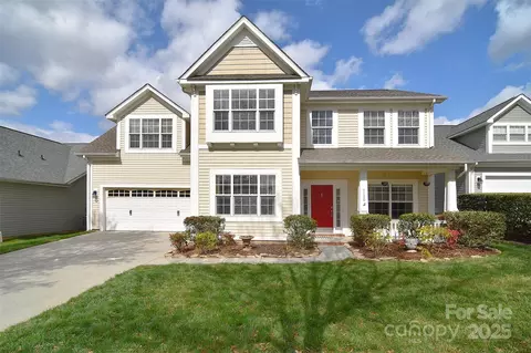 1100 Millbank Dr, Matthews, NC 28104