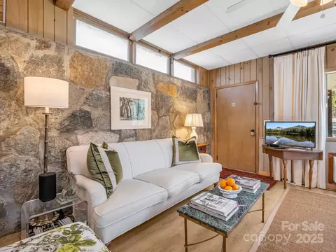 140 Old Mill Rd, Flat Rock, NC 28731 photo 8
