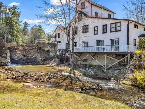 140 Old Mill Rd, Flat Rock, NC 28731 photo 27