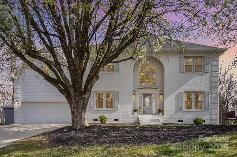 6087 Diamond Pl, Harrisburg, NC 28075