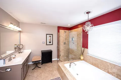 Bath - 625 Circle Trace Rd, Monroe, NC 28110 photo 3 of 4