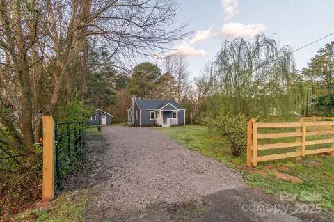 6282 Richburg Rd, Great Falls, SC 29055