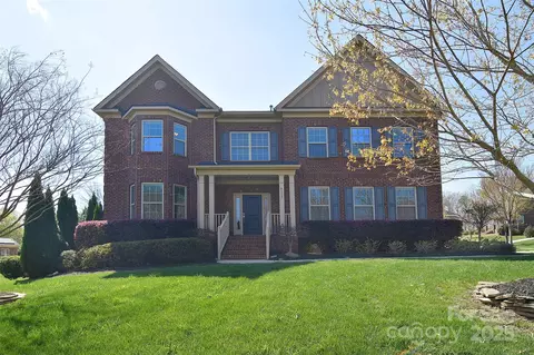 9137 Opal Crest Dr, Mint Hill, NC 28227