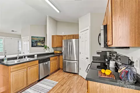Kitchen - 301 N 4th Ave, Maiden, NC 28650 photo 3 of 4