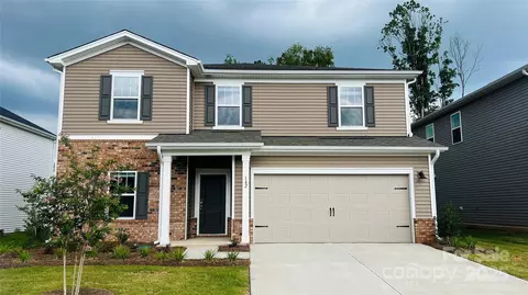 142 Shepherds Landing Dr, Mooresville, NC 28115