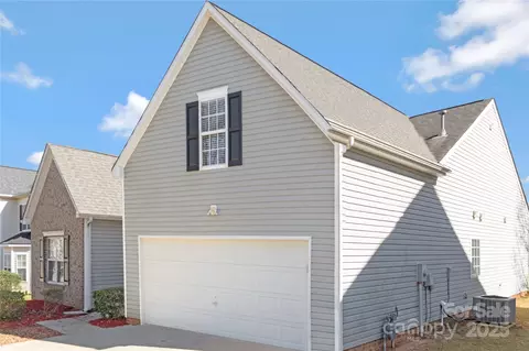 1911 Kingstree Dr, Monroe, NC 28112 photo 3