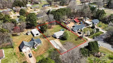View/Area - 111 Cedar Dr, Salisbury, NC 28147 photo 3 of 7