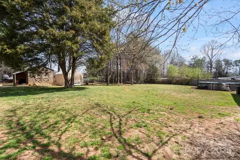 Exterior - 111 Cedar Dr, Salisbury, NC 28147 photo 5 of 5